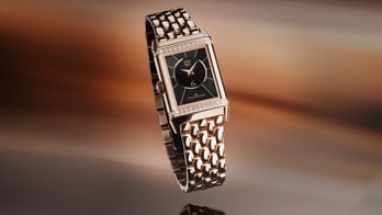 Levitation asset of the Reverso Classic Duetto, Jaeger-LeCoultre women watch  - Q2662130