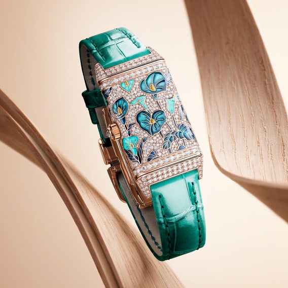 Jaeger-LeCoultre’s Reverso One Precious Flowers