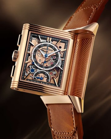 Levitation asset of the Jaeger-LeCoultre Reverso Tribute Chronograph Gold watch swiveling from Front Dial to Back Dial - Q389256J