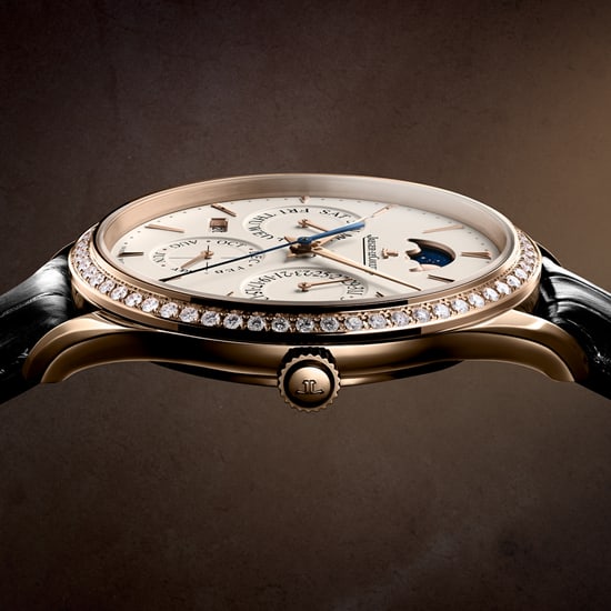 Jaeger-LeCoultre Master Ultra Thin Perpetual Calendar Pink Gold Diamond Q1142501 - Case Close-Up