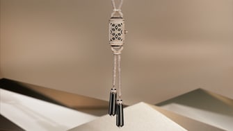 NEW REVERSO SECRET NECKLACE