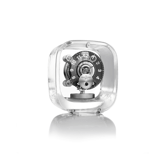 Front product image of the watch Q516511J