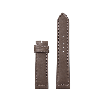 Front product image of the watch QC05082F