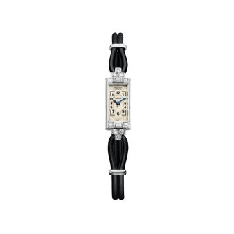 Front product image of the watch QVEDUO06