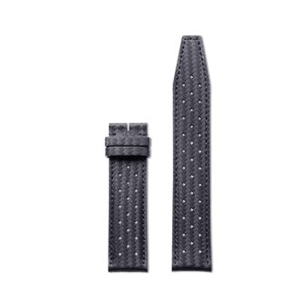 Front product image of the watch QC05270F