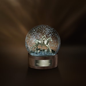 Asset of Snowglobe by Jaeger-LeCoultre from the Art of Gifting of Holiday Season