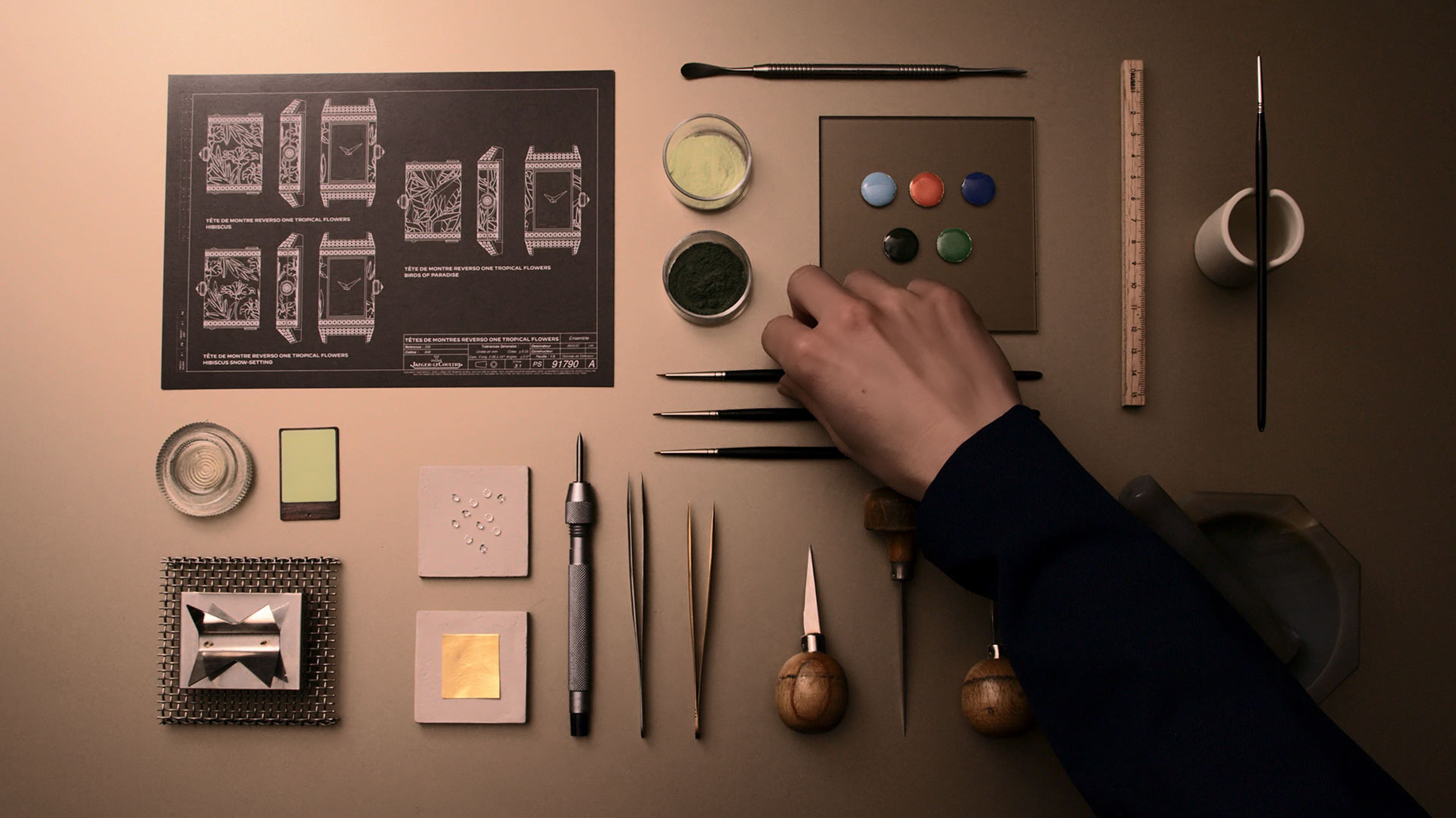 レベルソ・ワン・プレシャスフラワー | ジャガー・ルクルト