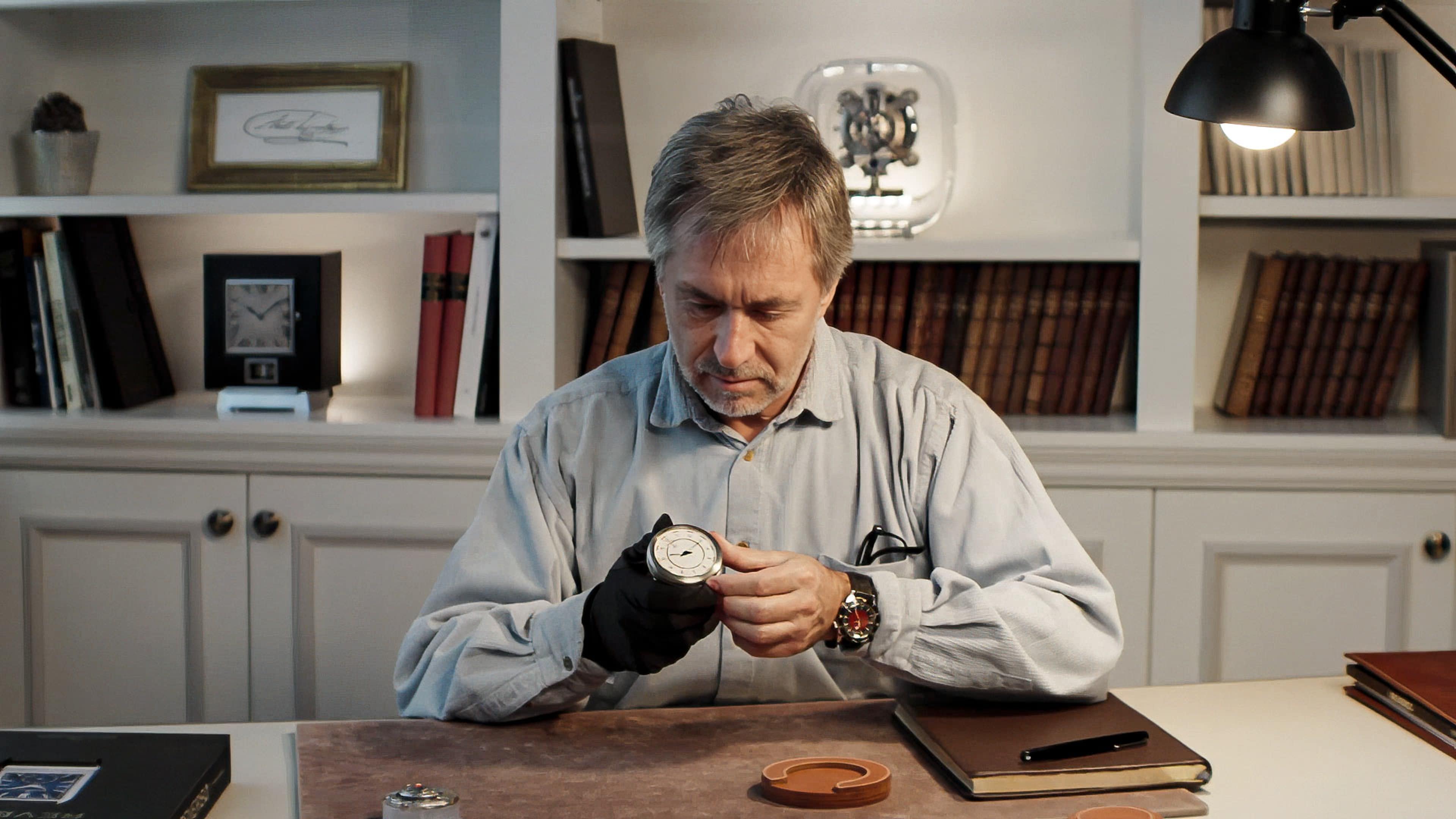 Memovox Travel Clock By Marc Newson Q614T020 | Jaeger-LeCoultre