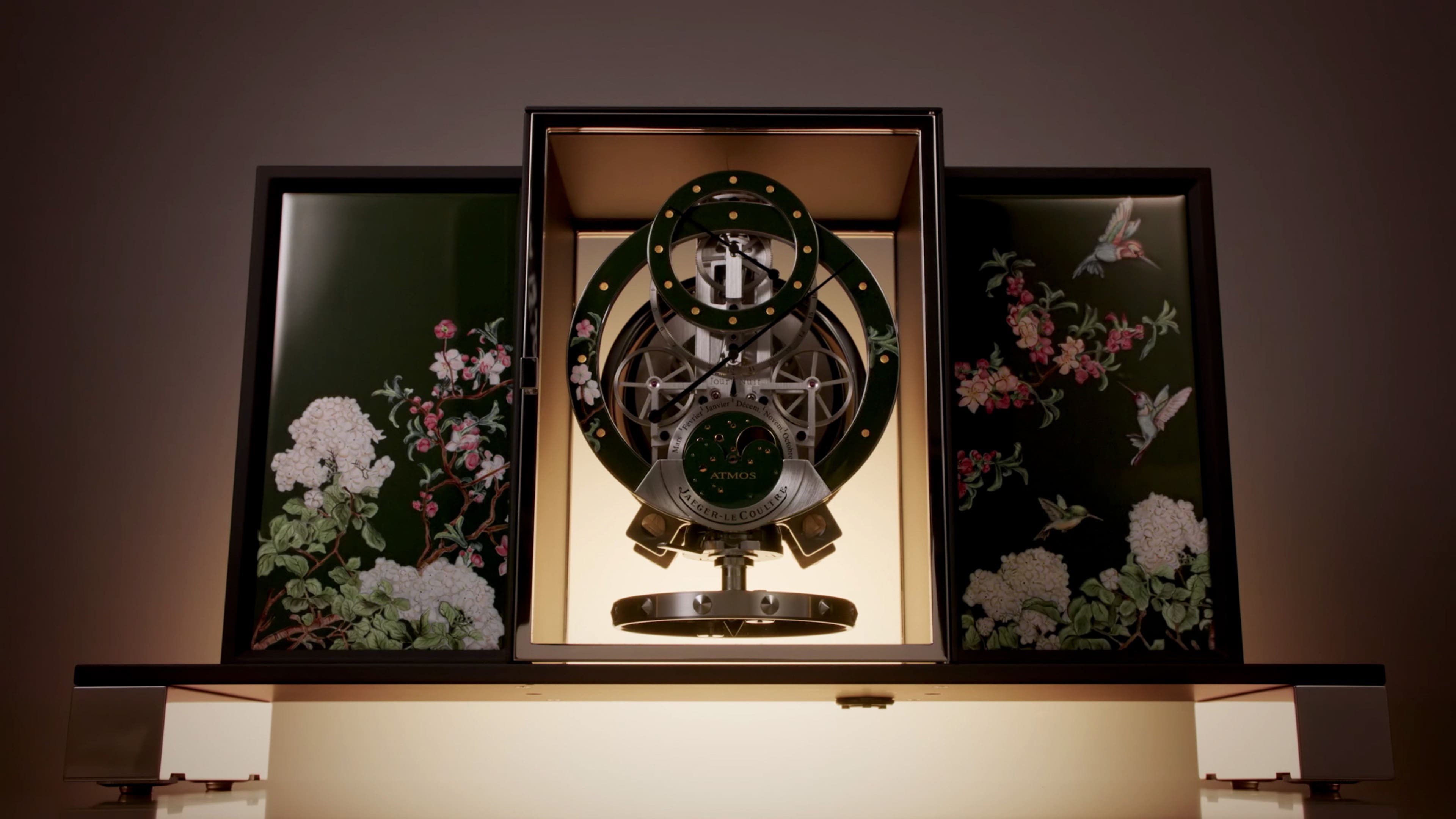 Atmos Regulateur Enamel Colibris Clock Q5604305 | Jaeger-LeCoultre
